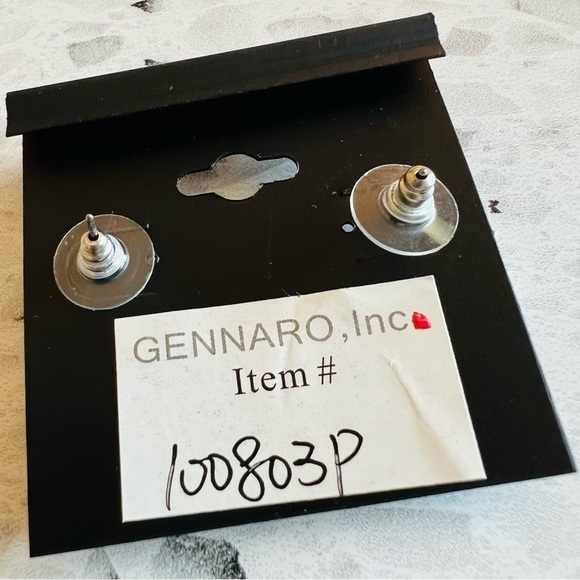 G by Gennaro Women's Silver Sparkly Elegant Earrings NEW - Picture 3 of 4